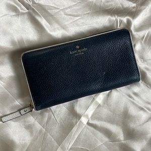 Kate Spade Black White Long Zippy Wallet